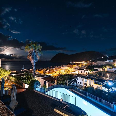 Hotel Residence La Villetta Кането Екстериор снимка